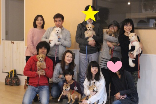 犬の保育園　バウビー　　しつけ　トレーニング　パピーパーティー　トイプードル　マルチーズ　MIX　柴犬　豆柴　集合写真　